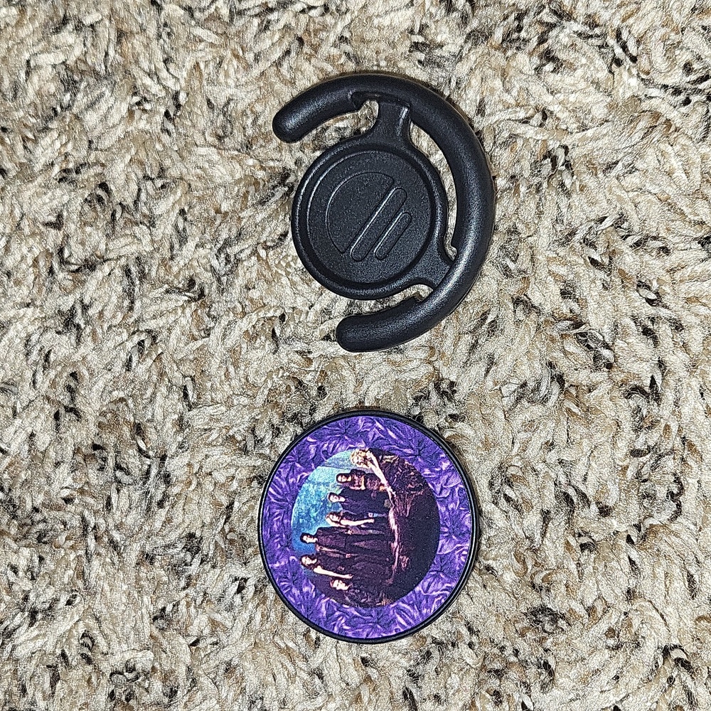 Vampire Diaries Pop Socket with car attatchment